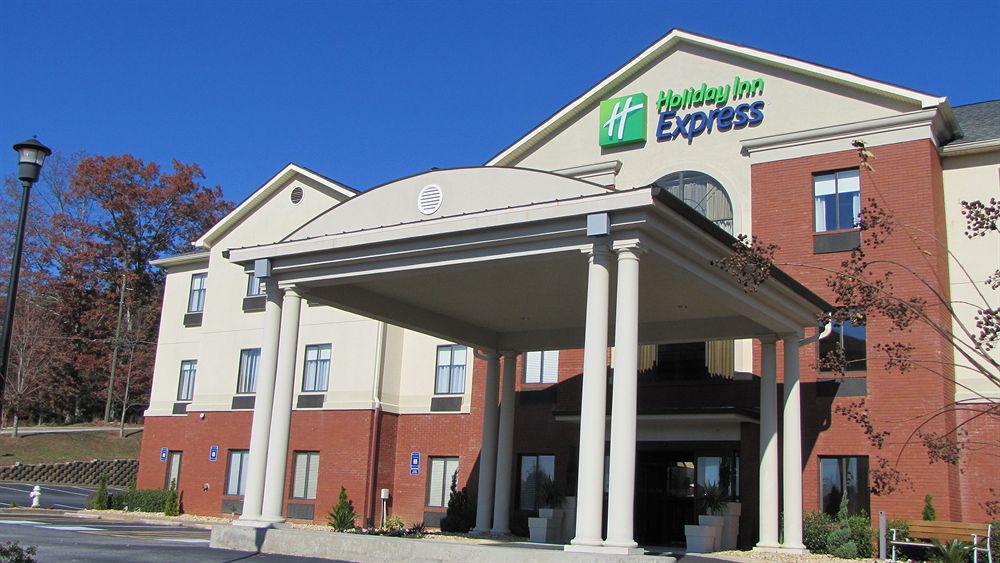 Comfort & Inn Suites Canton Exterior photo