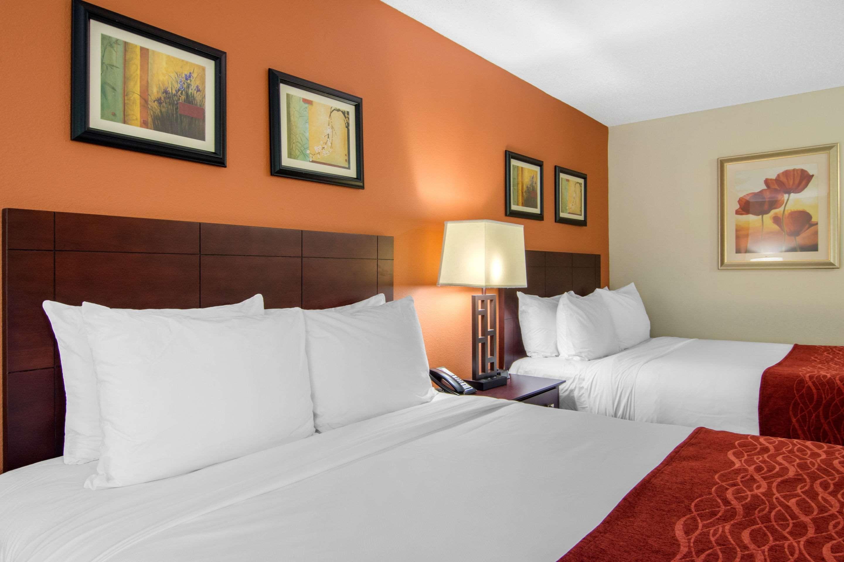 Comfort & Inn Suites Canton Exterior photo